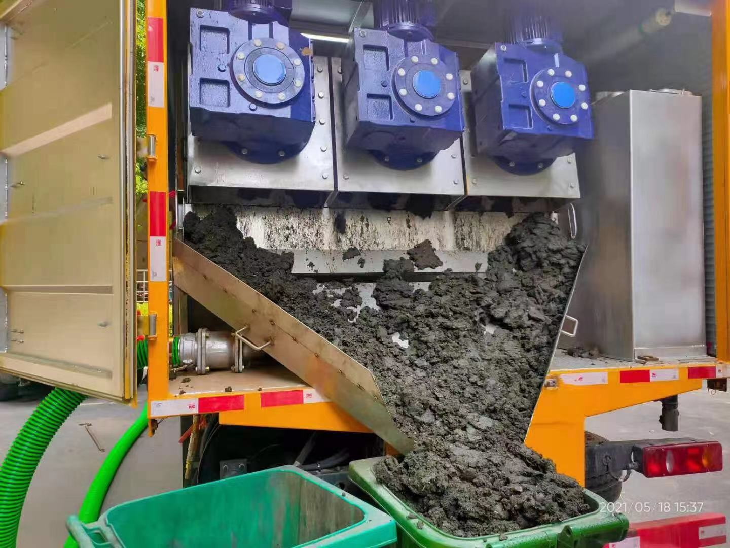 黎母山镇化粪池清掏城市维护站-泥浆净化干湿分离处理